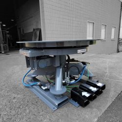 air powered lift rotates hydraulic table fork pockets